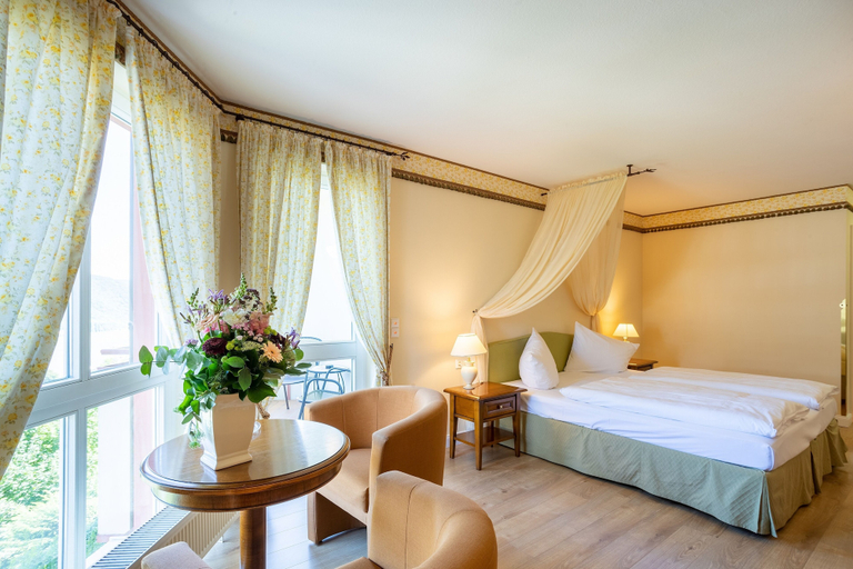 Bedroom 3, Hotel Schloss Rheinfels, Rhein-Hunsrück-Kreis