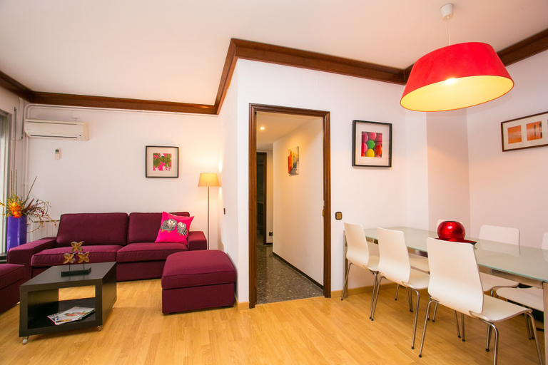 Others 5, Apartment With Large And Private Terrace, Barcelona