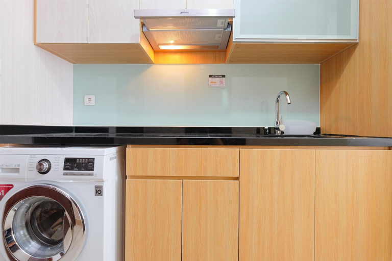Others 2, Homey and Comfy Studio Room at Menteng Park Apartment By Travelio, Jakarta Pusat