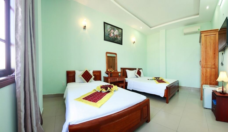 Bedroom 1, A Dong Hotel, Da Nang