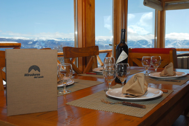 Food & Drinks, Miradores Del Lanin, Lacar