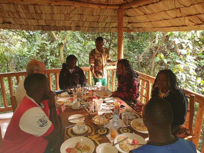 Food & Drinks 4, Buhoma Gorilla Camp, Kinkiizi