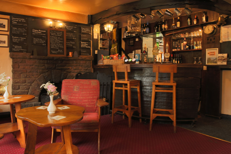 Food & Drinks 5, The Greyhound Inn & Hotel, Monmouthshire