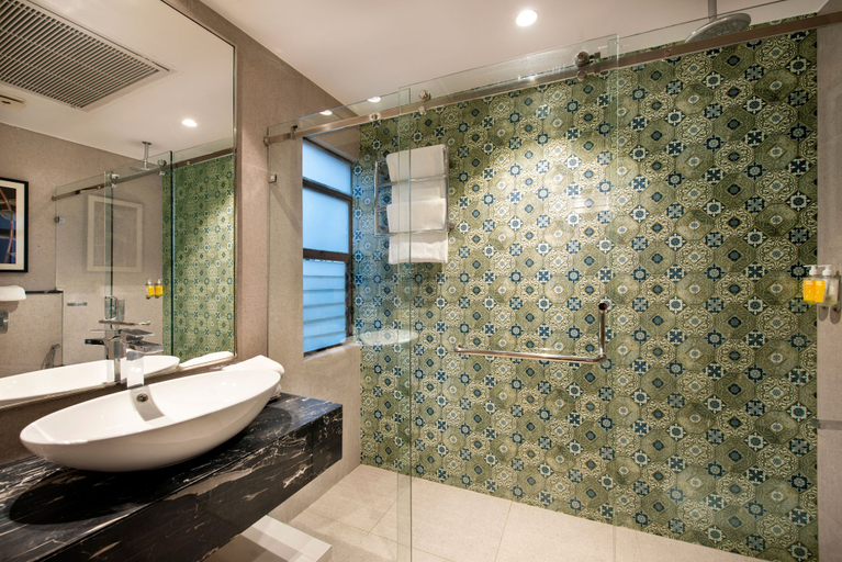 Bathroom 4, Bloom Boutique Gk-1, Delhi