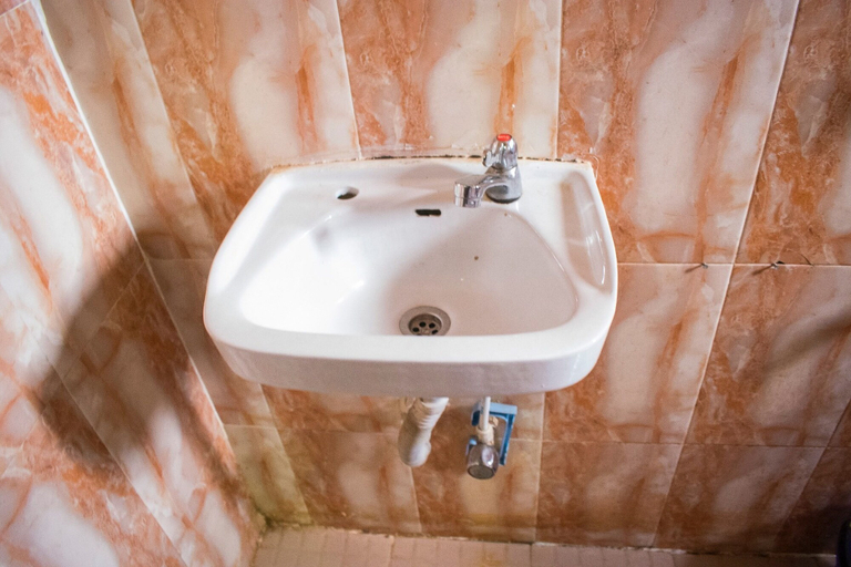 Bathroom 3, White Rose Suites, Alimosho