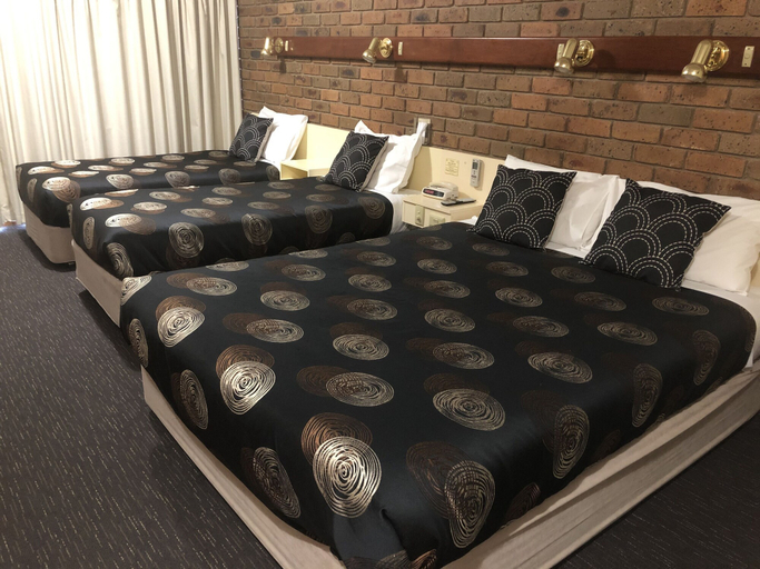 Bedroom 2, Travellers rest Motor Inn, Swan Hill - Central