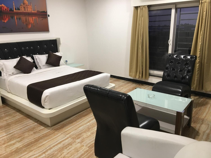 Bedroom 2, Hotel Bidar Gateway, Bidar