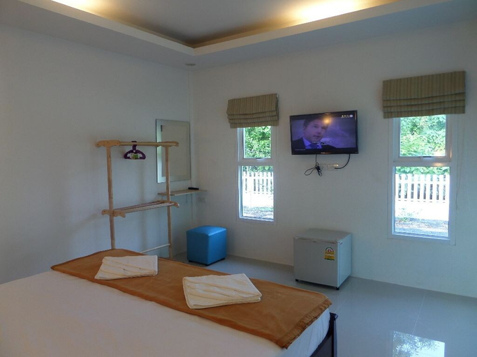 Bedroom 3, Lanta Triple Novel, Ko Lanta