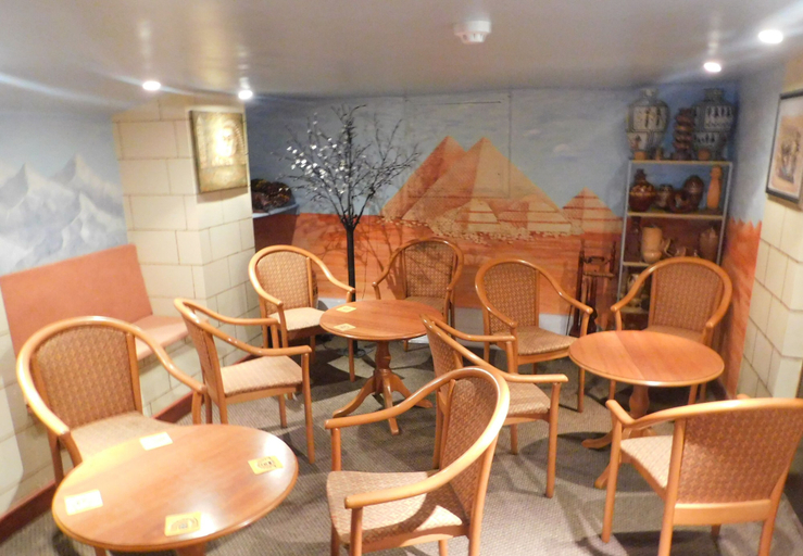 Food & Drinks 5, The Gynway, Blackpool