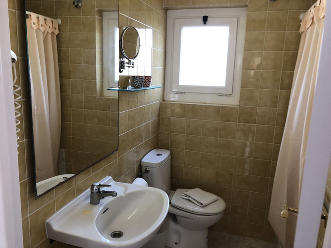Bathroom 3, Apartaments Ocean Canada, Girona