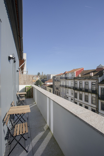 Others 5, Liiiving - Downtown & Riverside Balcony, Porto