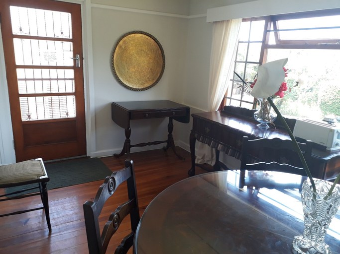 Others 4, Taste of Heaven, Overberg