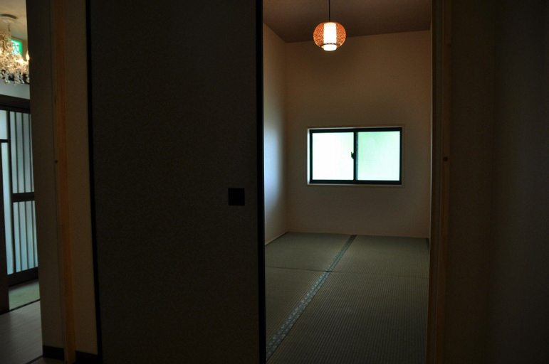 Bedroom 3, chambre d'hôte TATAMI - Hostel, Shimosuwa