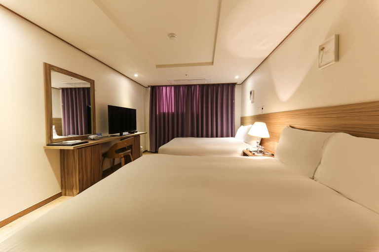 Bedroom 3, Hotel Rest Seogwipo, Seogwipo