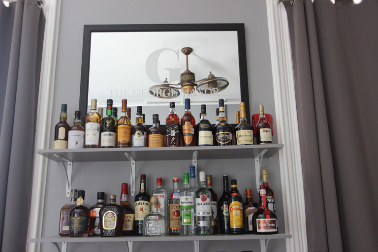 Food & Drinks 5, The George Manor, Galveston