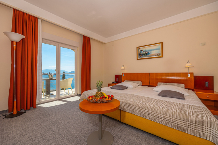 Bedroom 3, Hotel Marina, Crikvenica