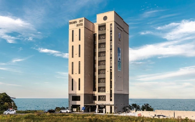 Brown Dot Hotel Jungja Beach, Gyeongju