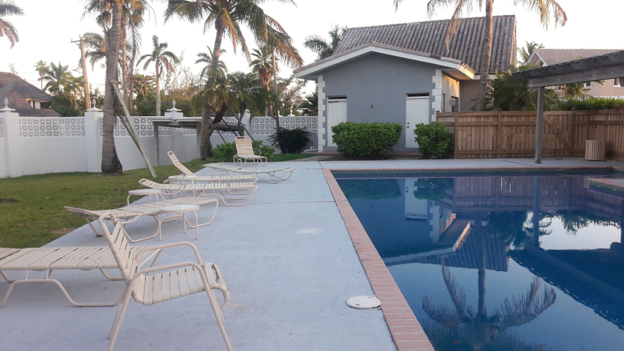 Sport & Beauty 4, Waters Edge Condo With Boat Slip