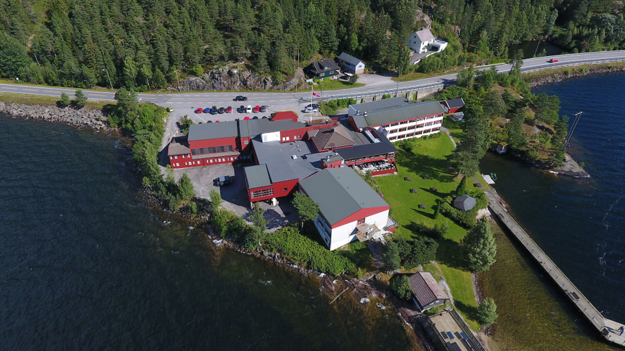 Exterior & Views 2, Revsnes Hotell, Bygland