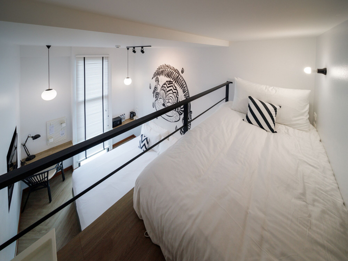 Bedroom 4, Blu Monkey Hub & Hotel Ranong, Muang Ranong