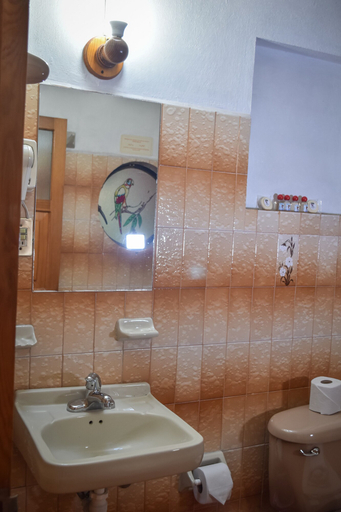 Bathroom 5, Hotel Cazomalli Oaxaca, Del Centro