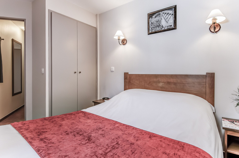 Bedroom, Pierre & Vacances Residence L'Albane, Hautes-Alpes