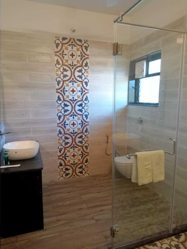 Bathroom 4, Vraksh Resort, Seoni