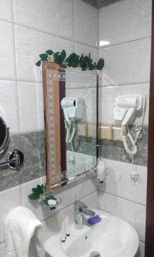 Bathroom 5, Shally Residence 3, Al Khobar