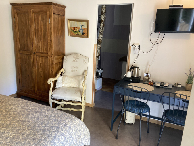 Bedroom 3, Le Mas aux Arômes, Vaucluse