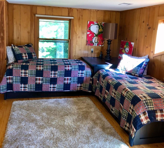 Bedroom 1, Sleepy View Retreat, Morgan