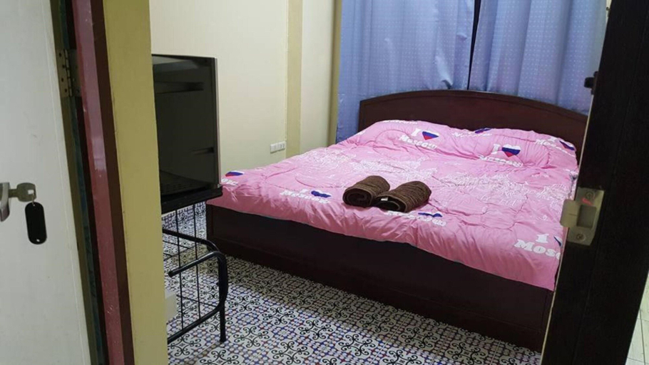 Bedroom 3, Merit Mansion, Chatuchak