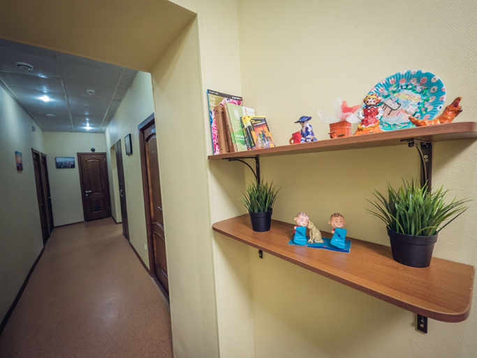 Others 4, Mini-Hotel Entrance N2, Central