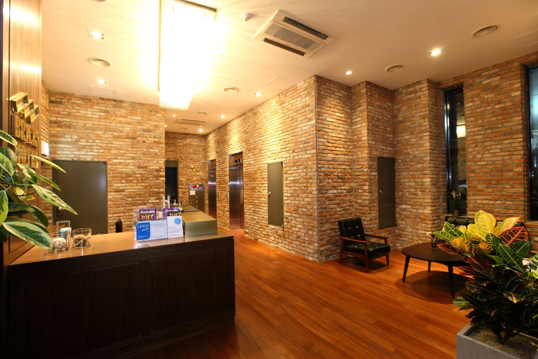 Others 5, Bricks Hotel, Eun-pyeong