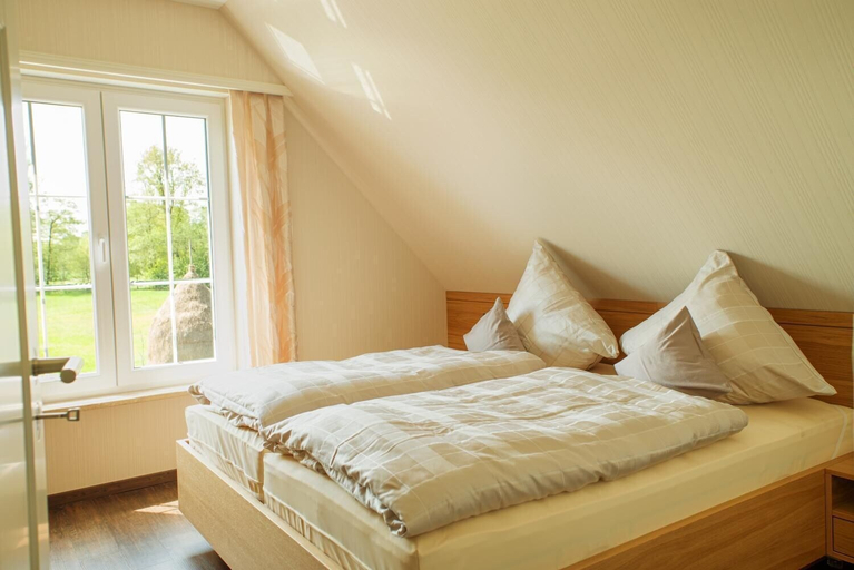 Bedroom 3, Schrebenza Apartments & Natur, Spree-Neiße
