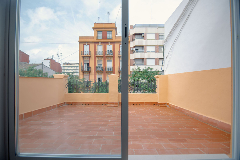 Others 5, Libere Valencia Abastos, Valencia