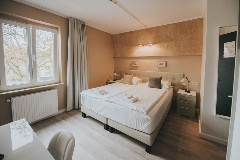 Bedroom 4, Hôtel Le Châtelet, Luxembourg