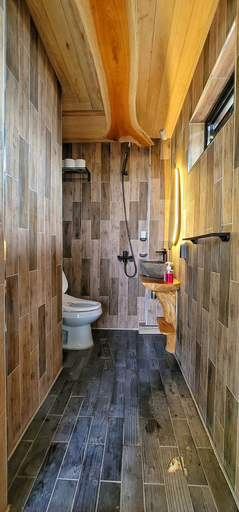 Bathroom 4, SkyStarSea Pension, Muan