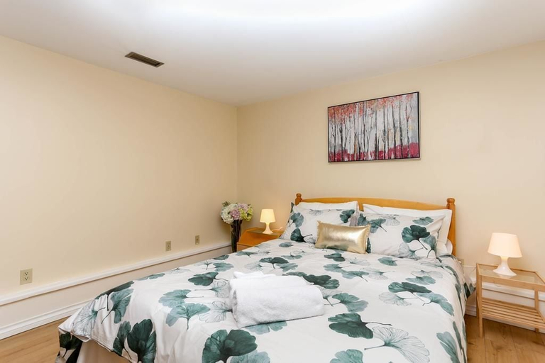 Bedroom 4, 2bdr Suite UBC by Elevate Rooms, Greater Vancouver