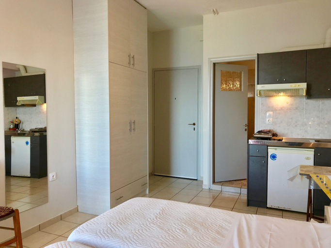 Bedroom 2, Apt4 @ Mamangakis Apartments, Crete