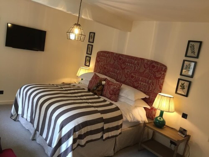 Bedroom 2, The Close Hotel, Gloucestershire