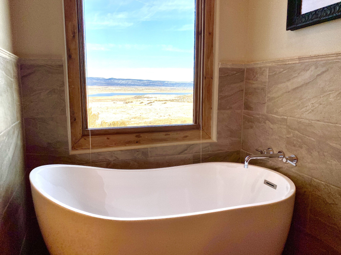 Bathroom 4, The Grand Hacienda Inn, Rio Arriba