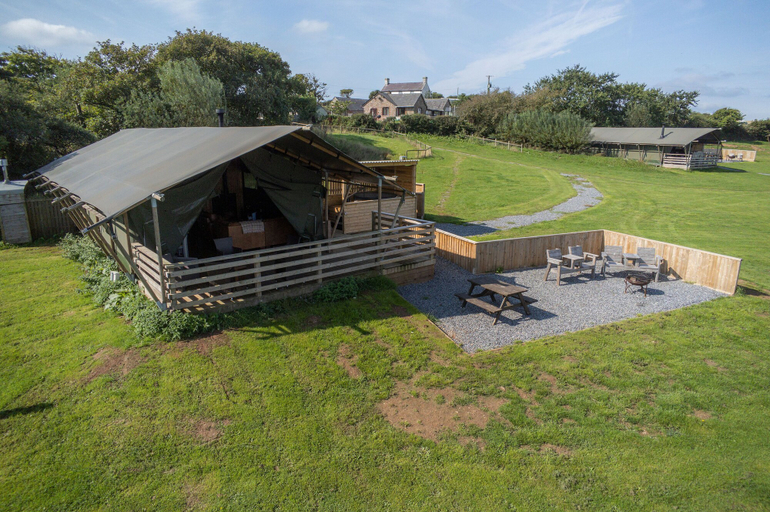Others 5, Burryholmes Glamping Tent - Llangennith, Swansea