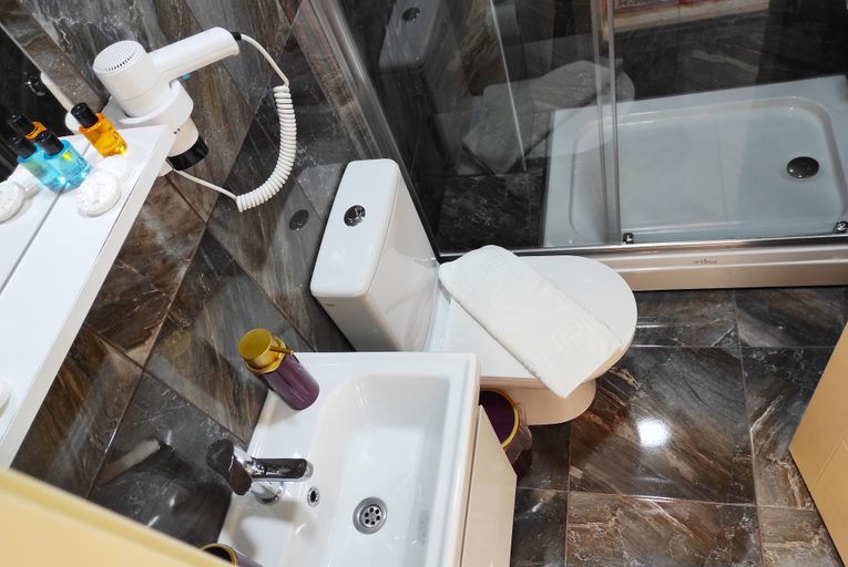 Bathroom 5, Lebon Hotel Old City, Fatih