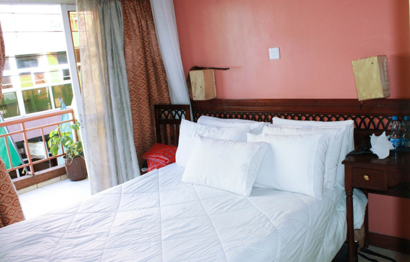 Bedroom 5, City Wall Hotel, Starehe