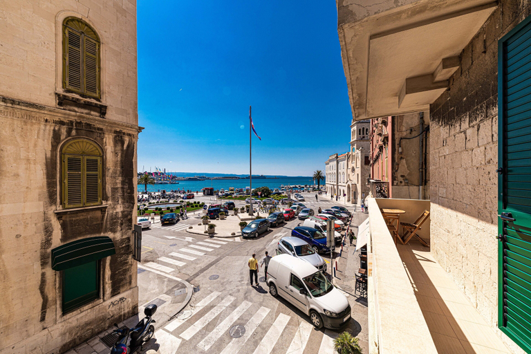 Exterior & Views 2, Riva City Rooms, Split