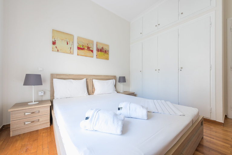 Others 3, Relaxing Koukaki Apartment by CloudKeys, Attica
