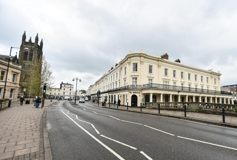 Exterior & Views 2, Victoria Colonnade ApartHotel, Warwickshire