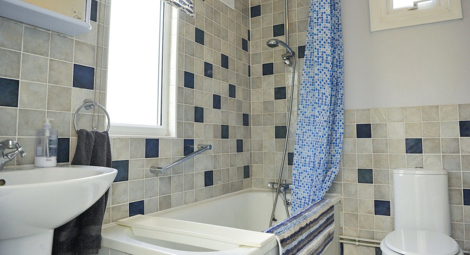 Bathroom, Stowaway Beach House Camber Sands, East Sussex