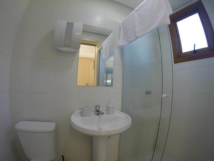 Bathroom 3, Residencial Maria Libardi, Gramado