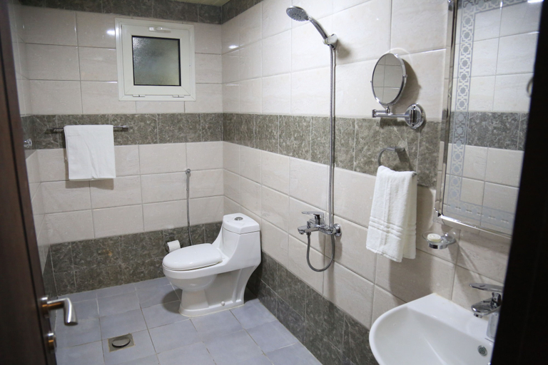 Bathroom 5, Shally Residence 3, Al Khobar